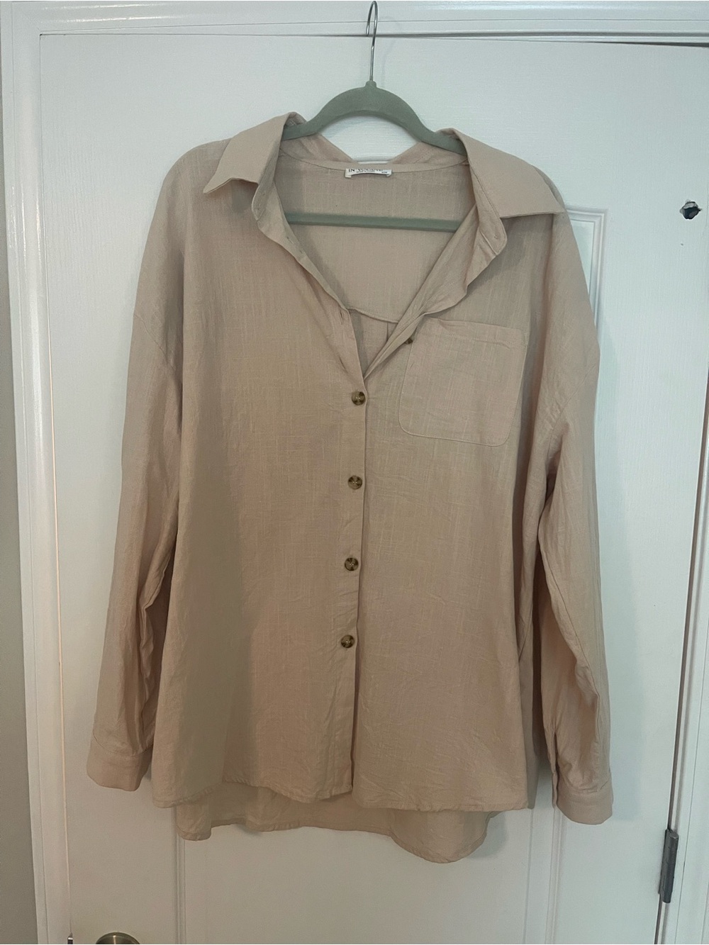 Lightweight Button-Down Shirt in Beige